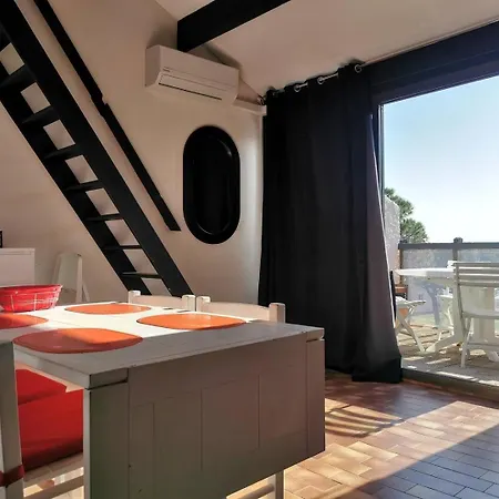 Appartement Résidence L'etang - Pour 2 Personnes - Le Barcarès. Réf: 9eta_321a Mae-9663